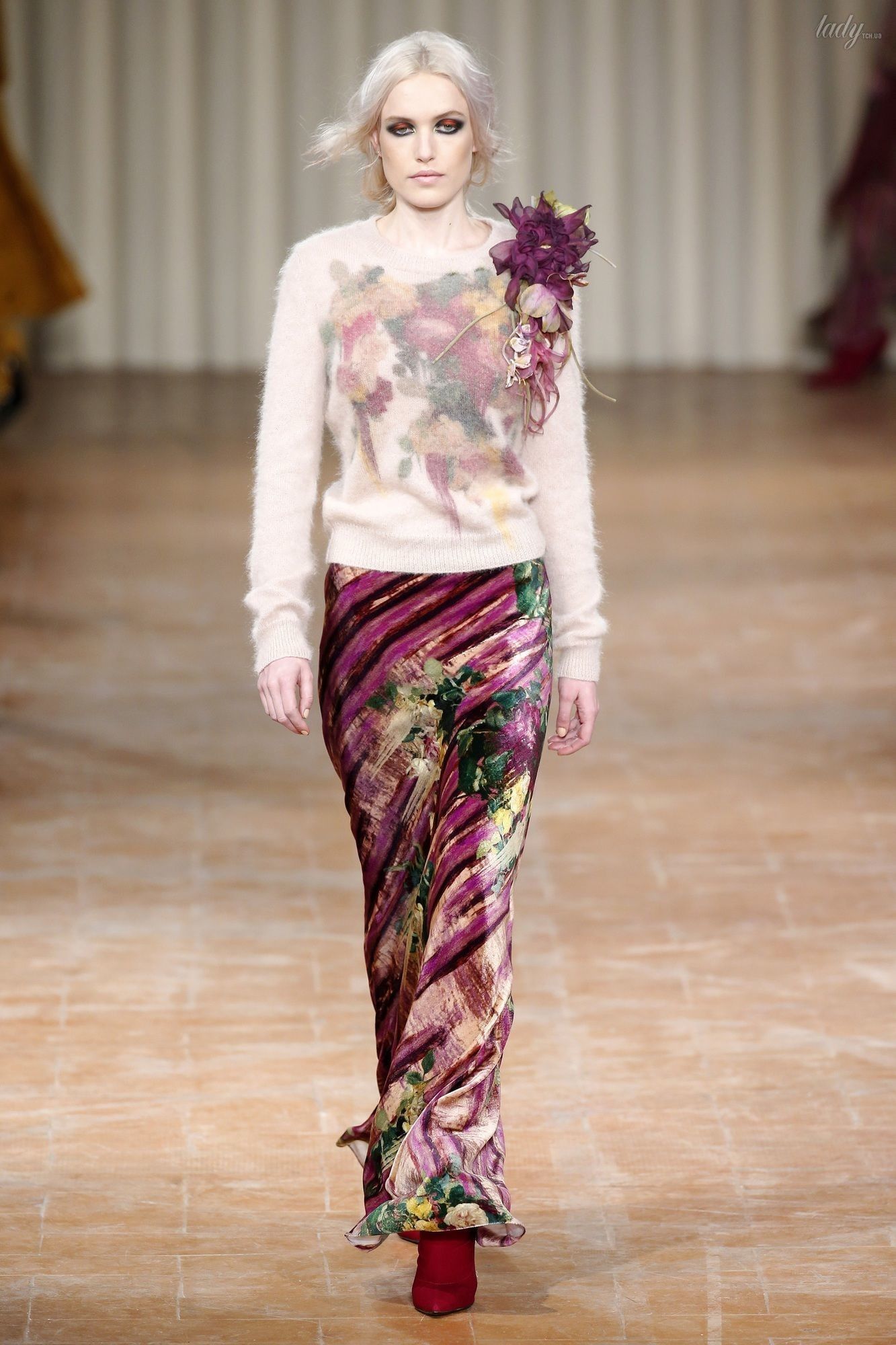 Коллекция Alberta Ferretti прет-а-порте сезона осень-зима 2017-2018_26