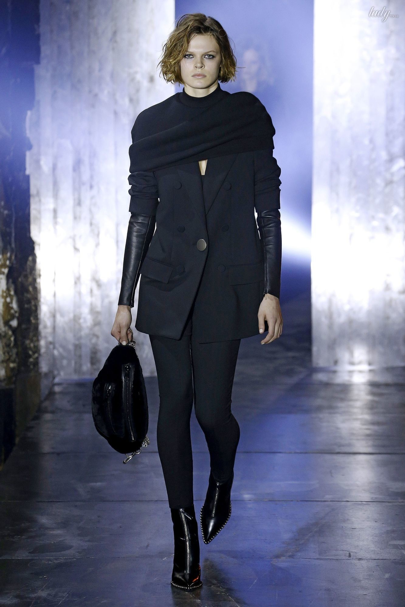 Коллекция Alexander Wang прет-а-порте сезона осень-зима 2017-2018_1