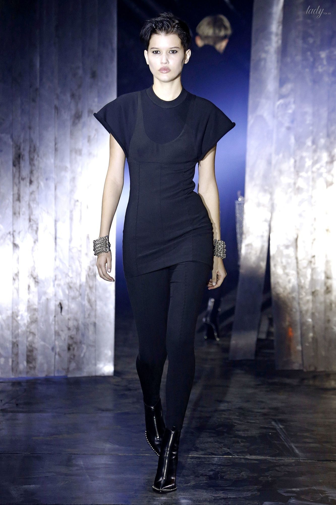Коллекция Alexander Wang прет-а-порте сезона осень-зима 2017-2018_6