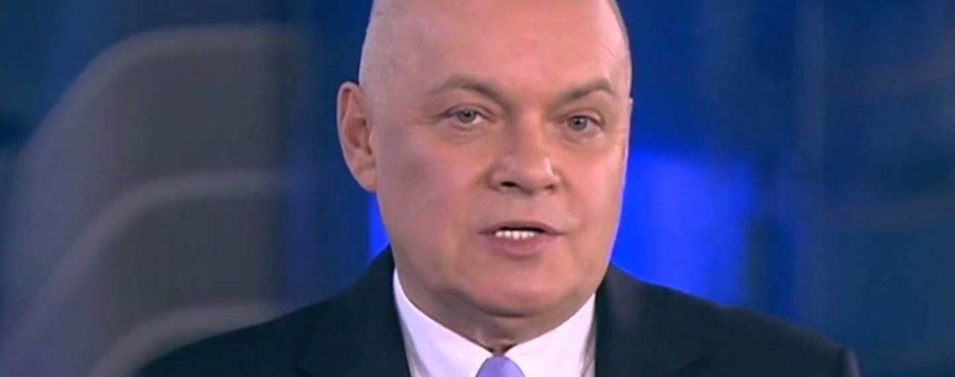 "Идем на телемост”. Активисты собираются пикетировать телеканал NewsOne из-за сотрудничества с "Россией 1"