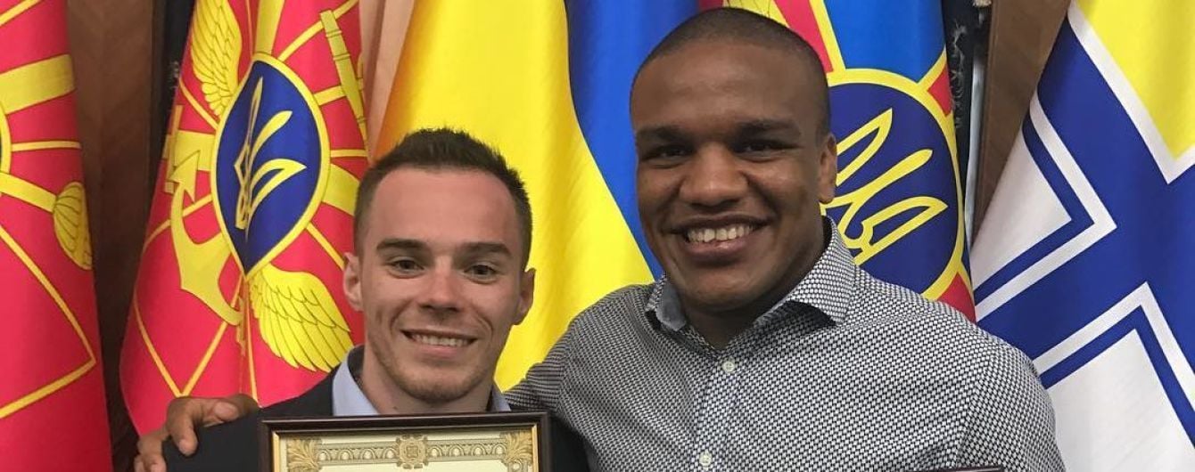Олімпійці Верняєв і Беленюк отримали офіцерські погони