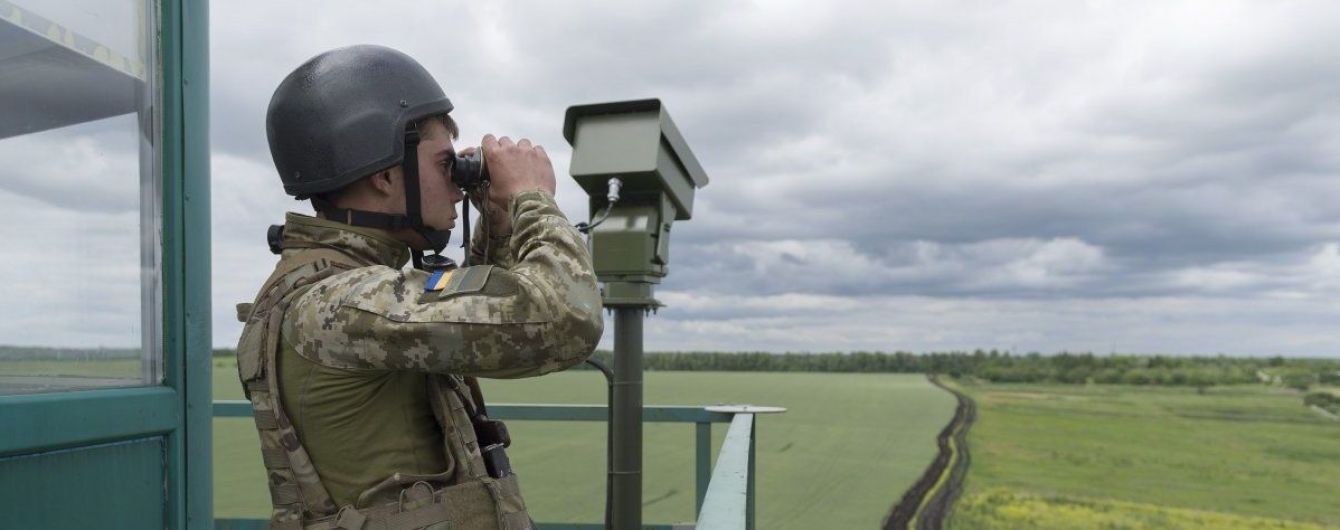 Прикарпатський школяр пішки вирушив до Польщі, аби заробити на лікування онкохворої матері