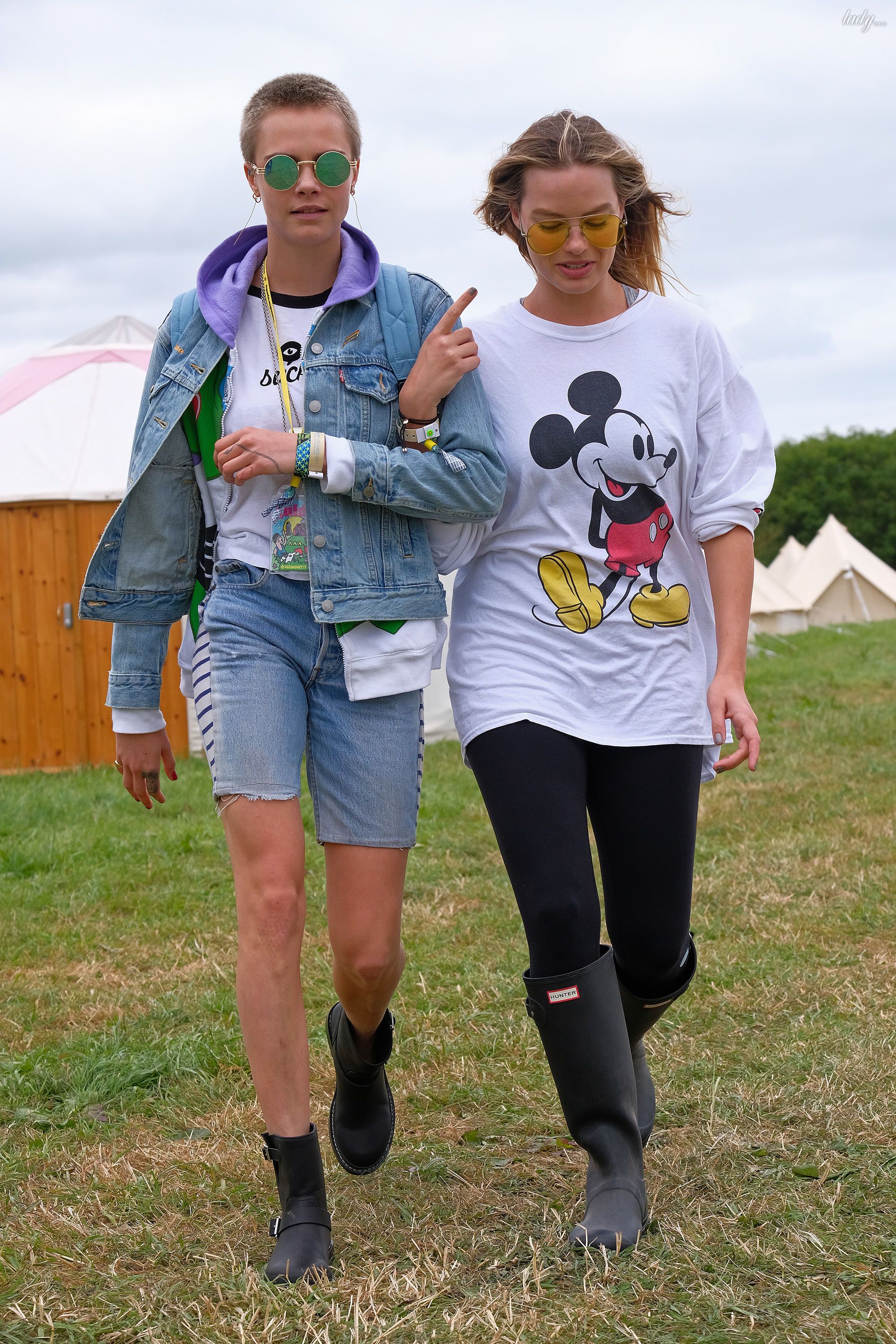 Дружба или роман Кара Делевинь и Марго Робби неразлучны в