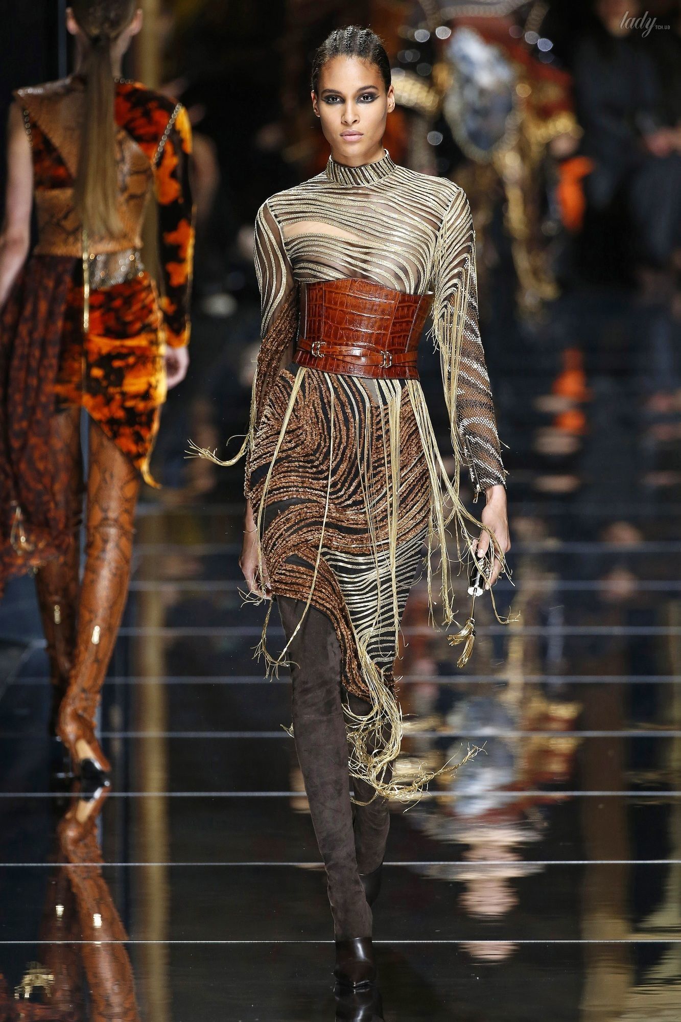 Коллекция Balmain прет-а-порте сезона осень-зима 2017-2018_10