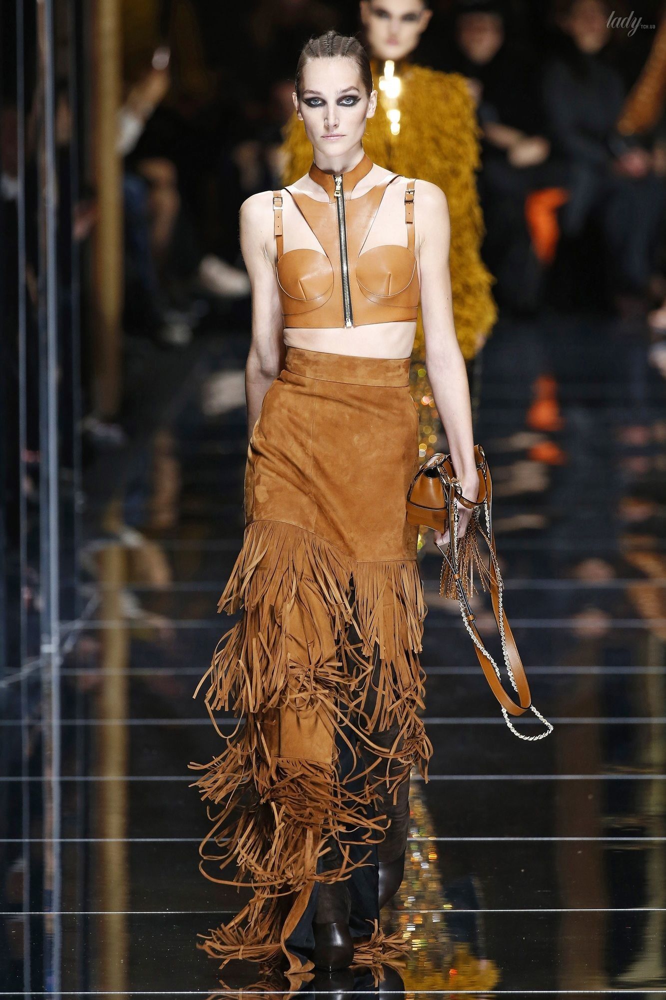 Коллекция Balmain прет-а-порте сезона осень-зима 2017-2018_20