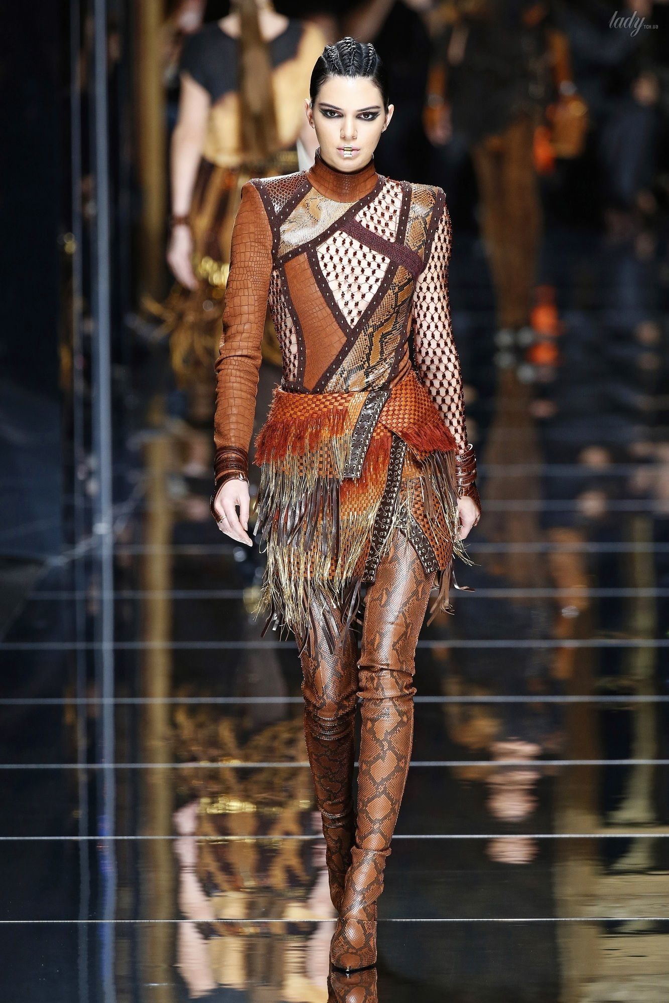 Коллекция Balmain прет-а-порте сезона осень-зима 2017-2018_3