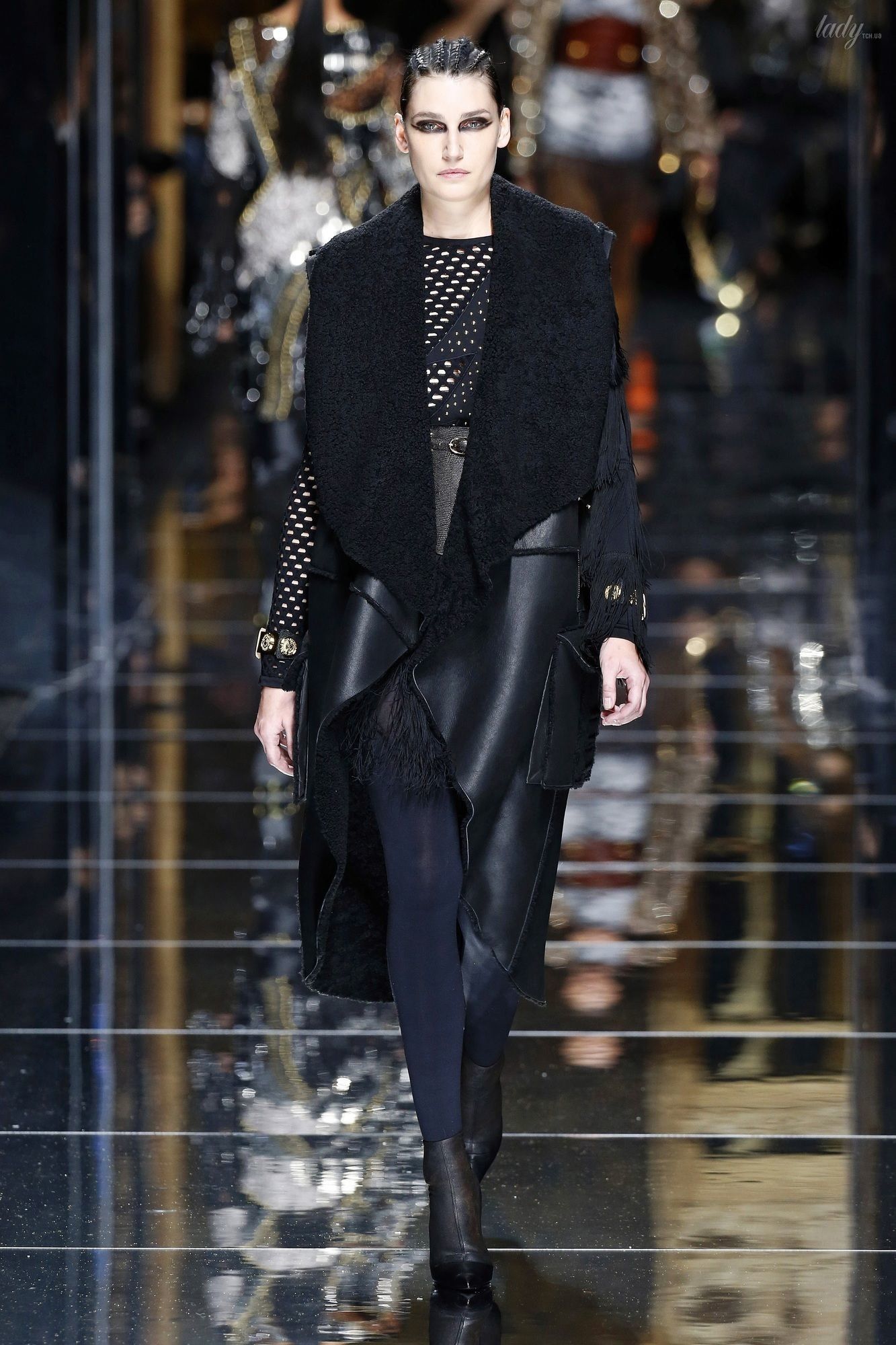 Коллекция Balmain прет-а-порте сезона осень-зима 2017-2018_40