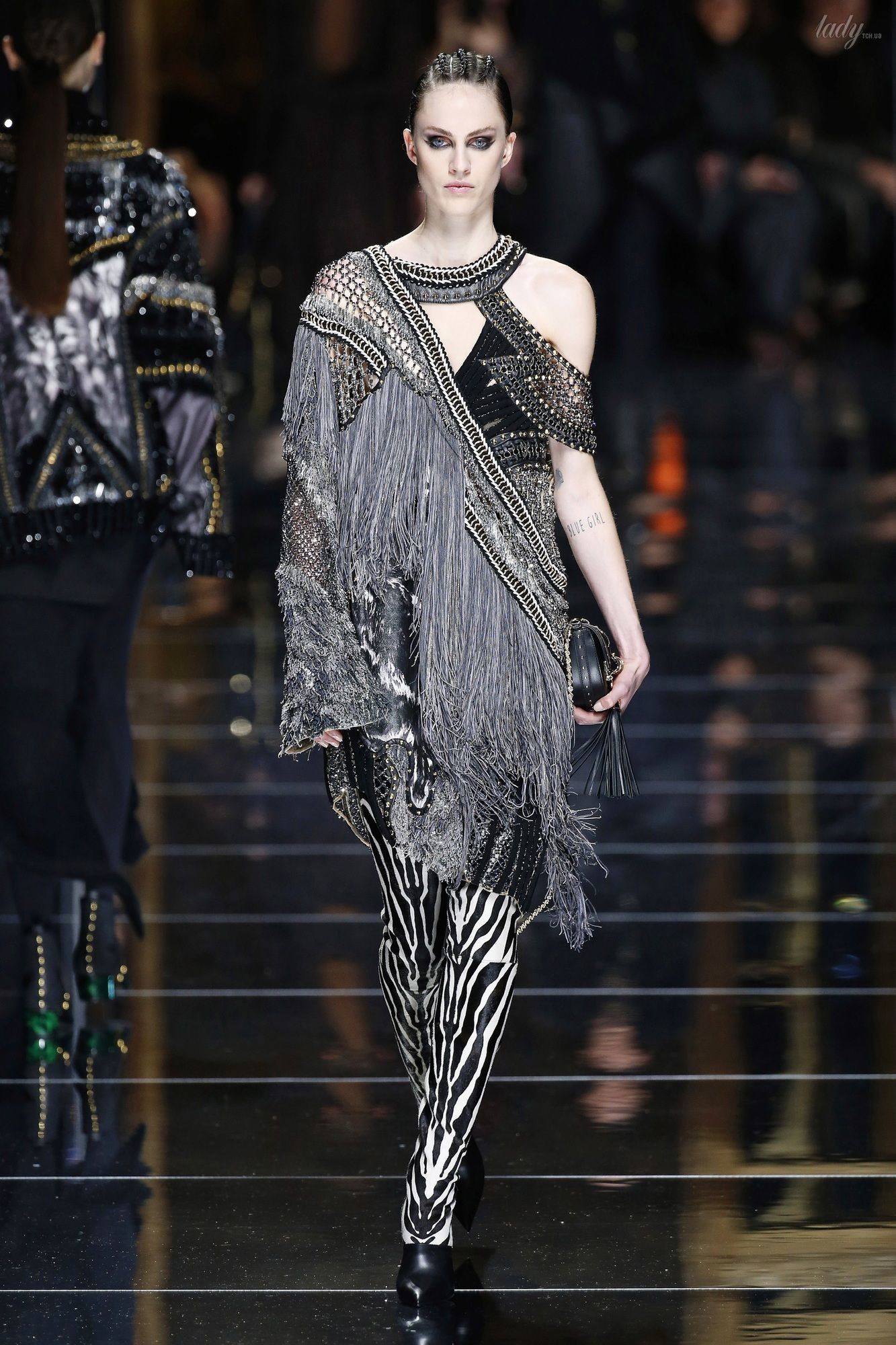 Коллекция Balmain прет-а-порте сезона осень-зима 2017-2018_39