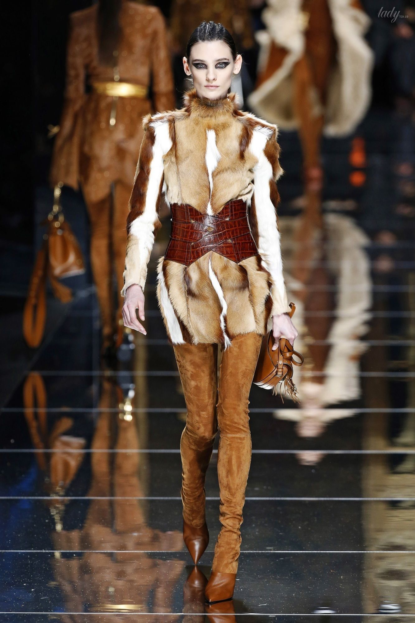Коллекция Balmain прет-а-порте сезона осень-зима 2017-2018_26