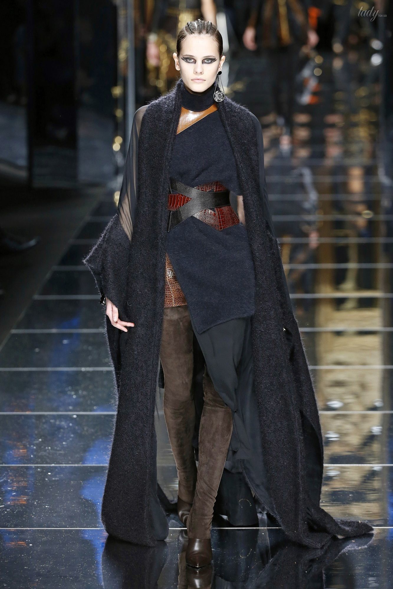 Коллекция Balmain прет-а-порте сезона осень-зима 2017-2018_65