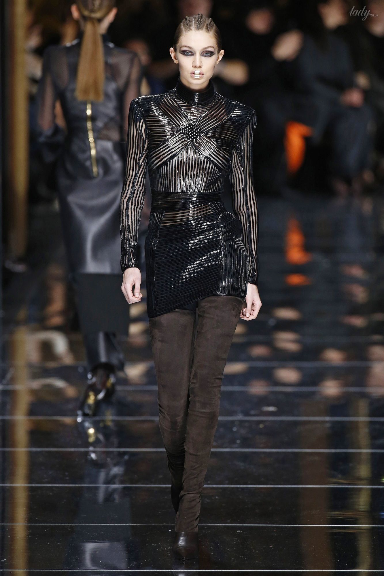 Коллекция Balmain прет-а-порте сезона осень-зима 2017-2018_78