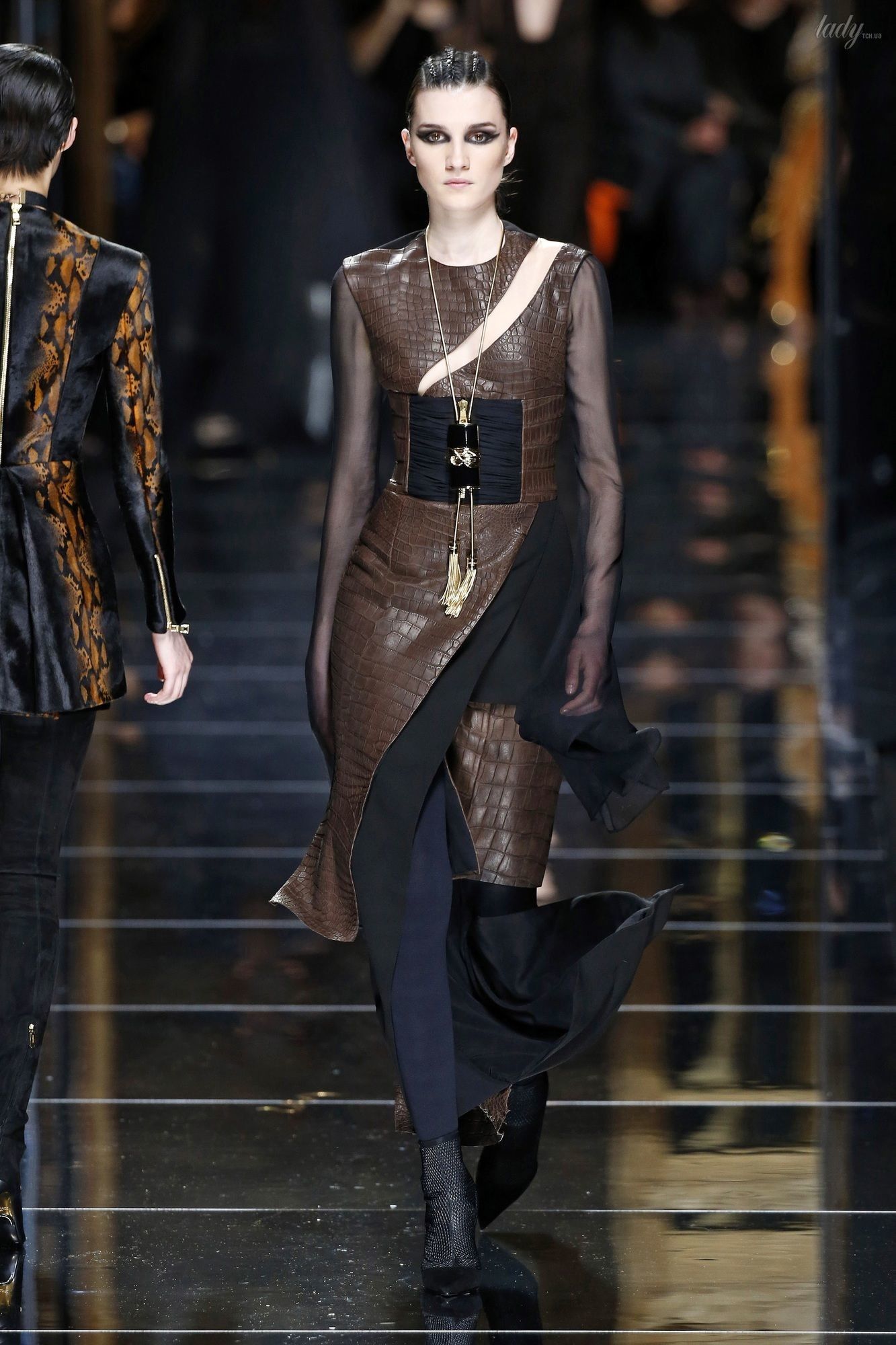 Коллекция Balmain прет-а-порте сезона осень-зима 2017-2018_68