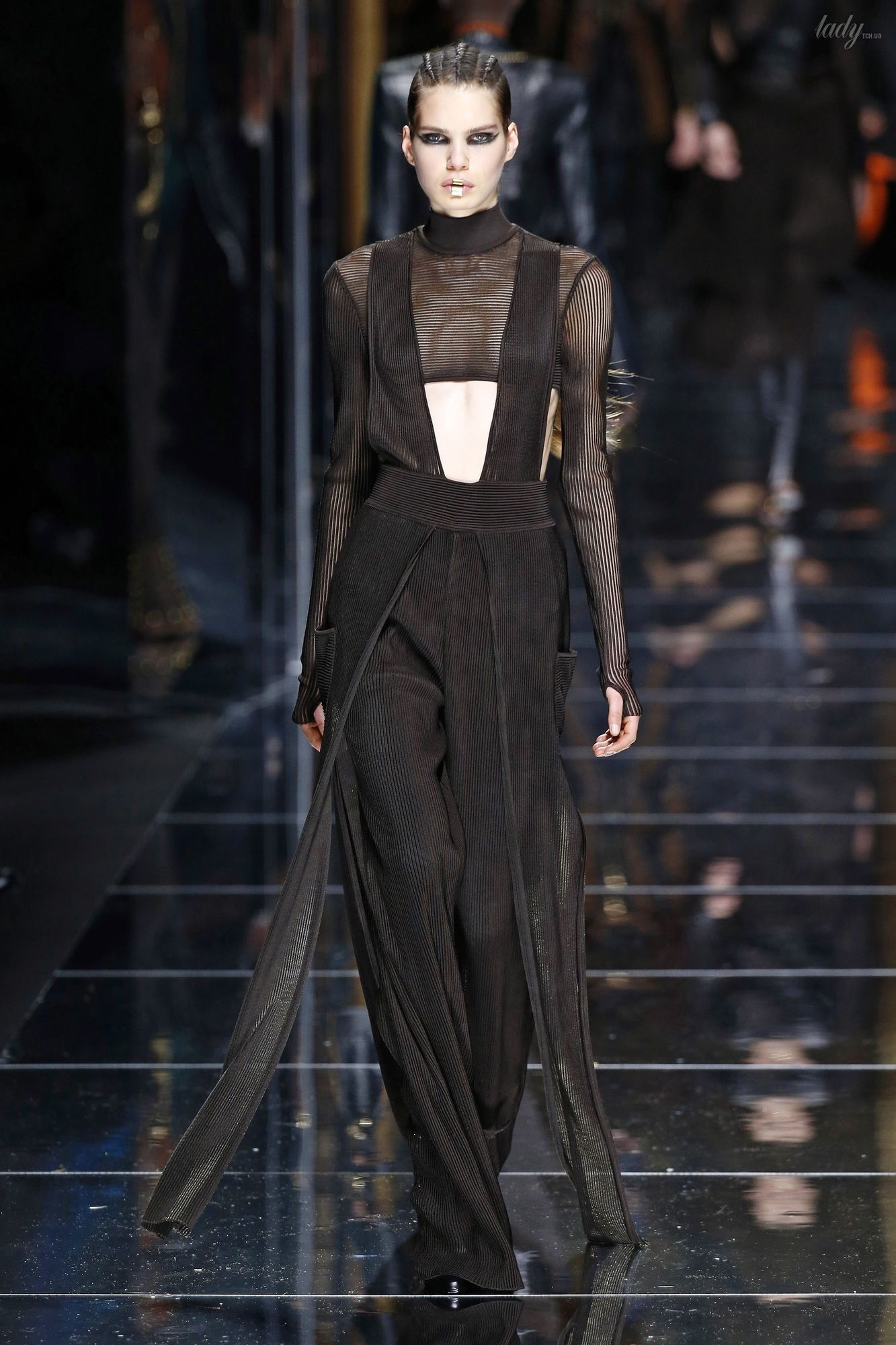 Коллекция Balmain прет-а-порте сезона осень-зима 2017-2018_69