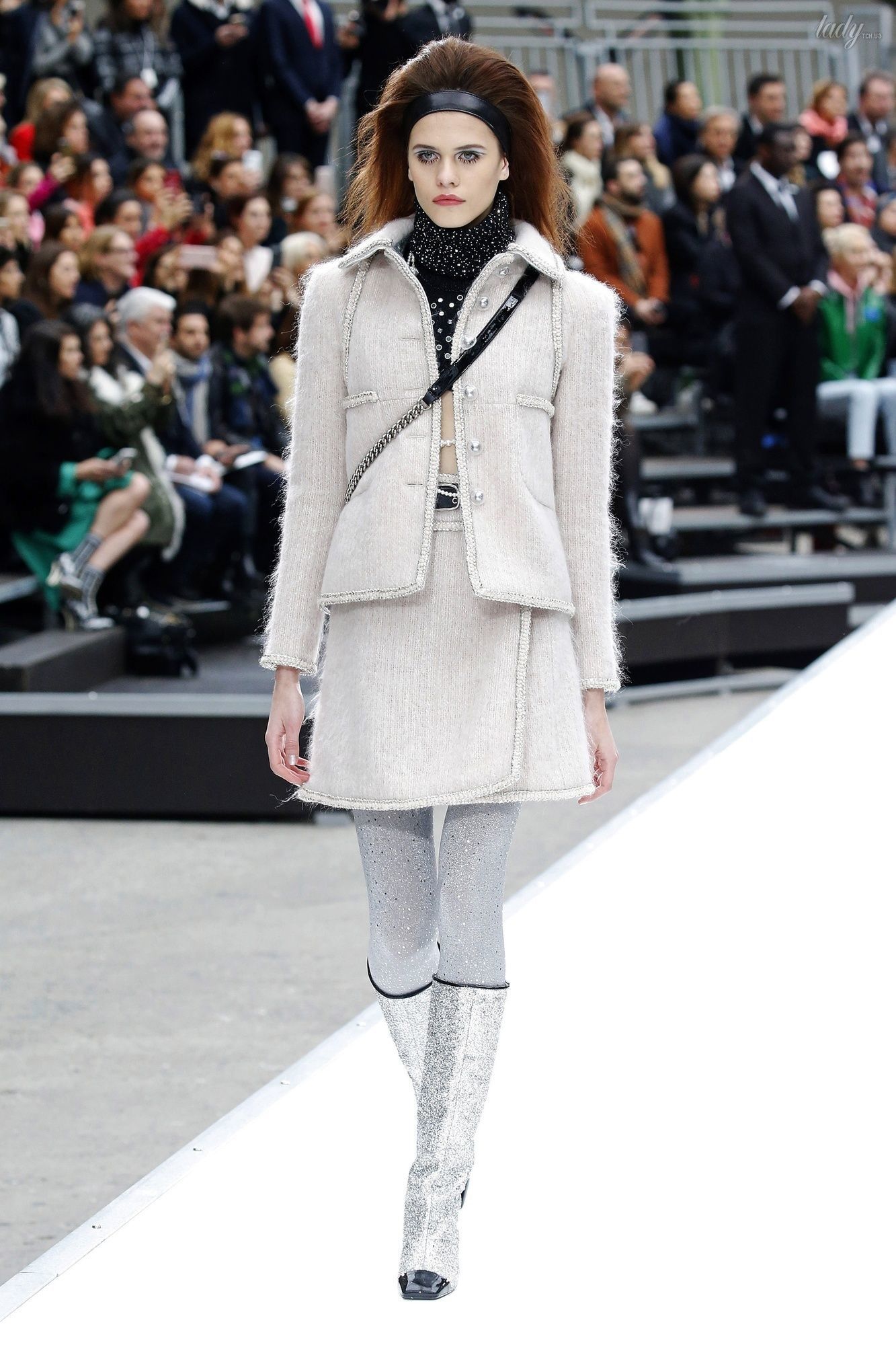 Коллекция Chanel прет-а-порте сезона осень-зима 2017-2018_8
