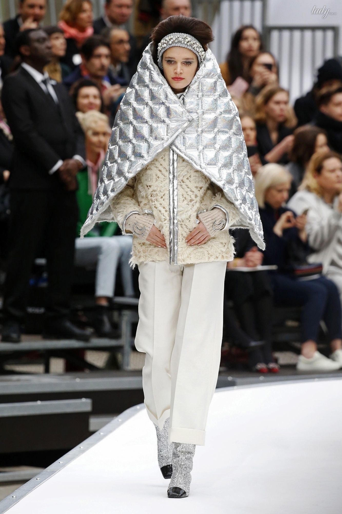 Коллекция Chanel прет-а-порте сезона осень-зима 2017-2018_29