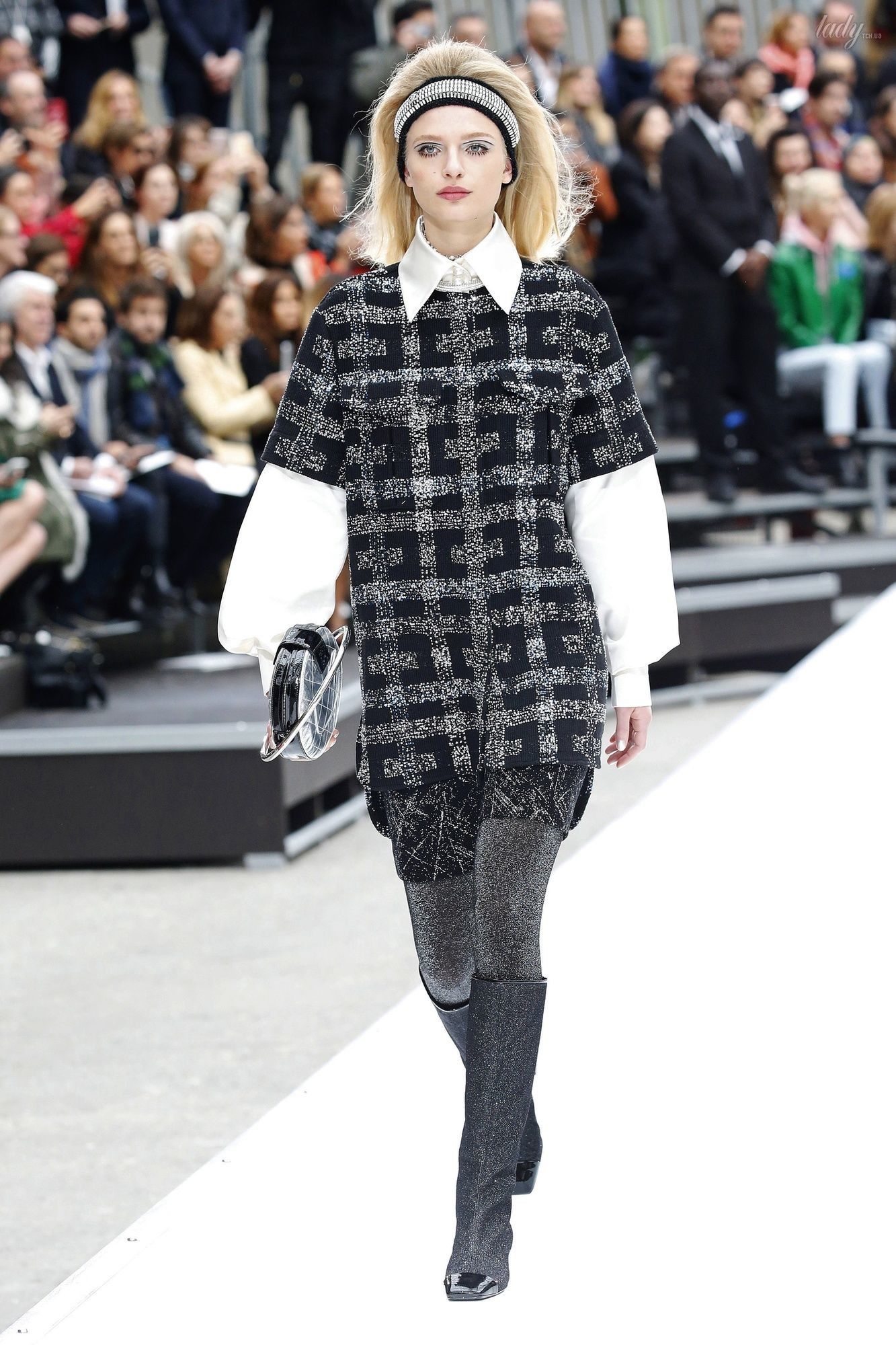 Коллекция Chanel прет-а-порте сезона осень-зима 2017-2018_12