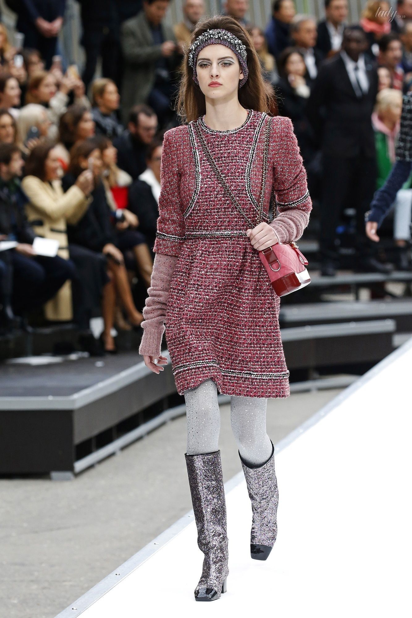 Коллекция Chanel прет-а-порте сезона осень-зима 2017-2018_35