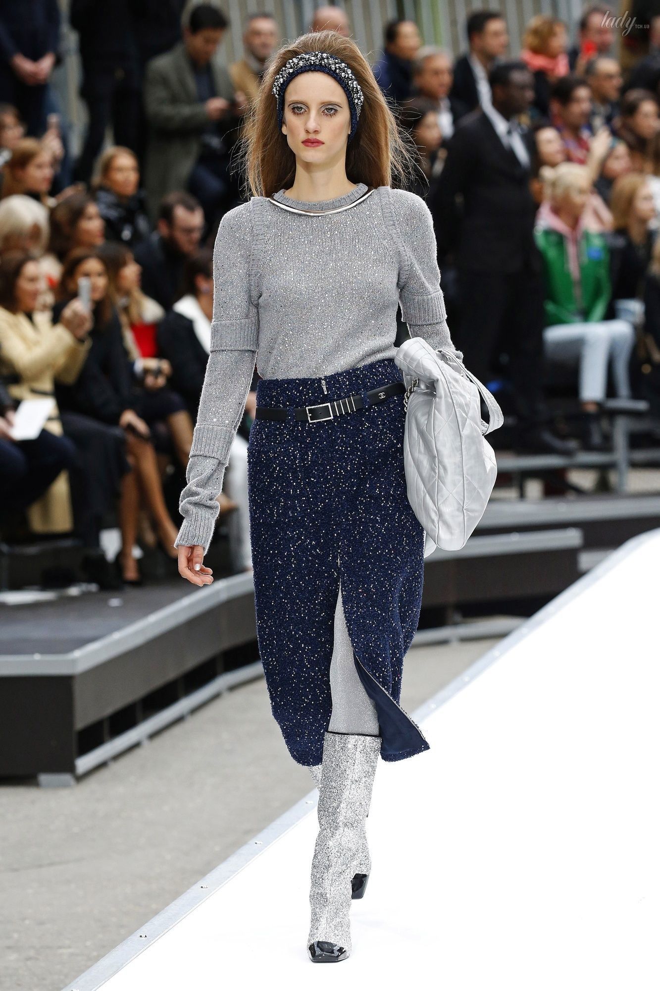Коллекция Chanel прет-а-порте сезона осень-зима 2017-2018_37