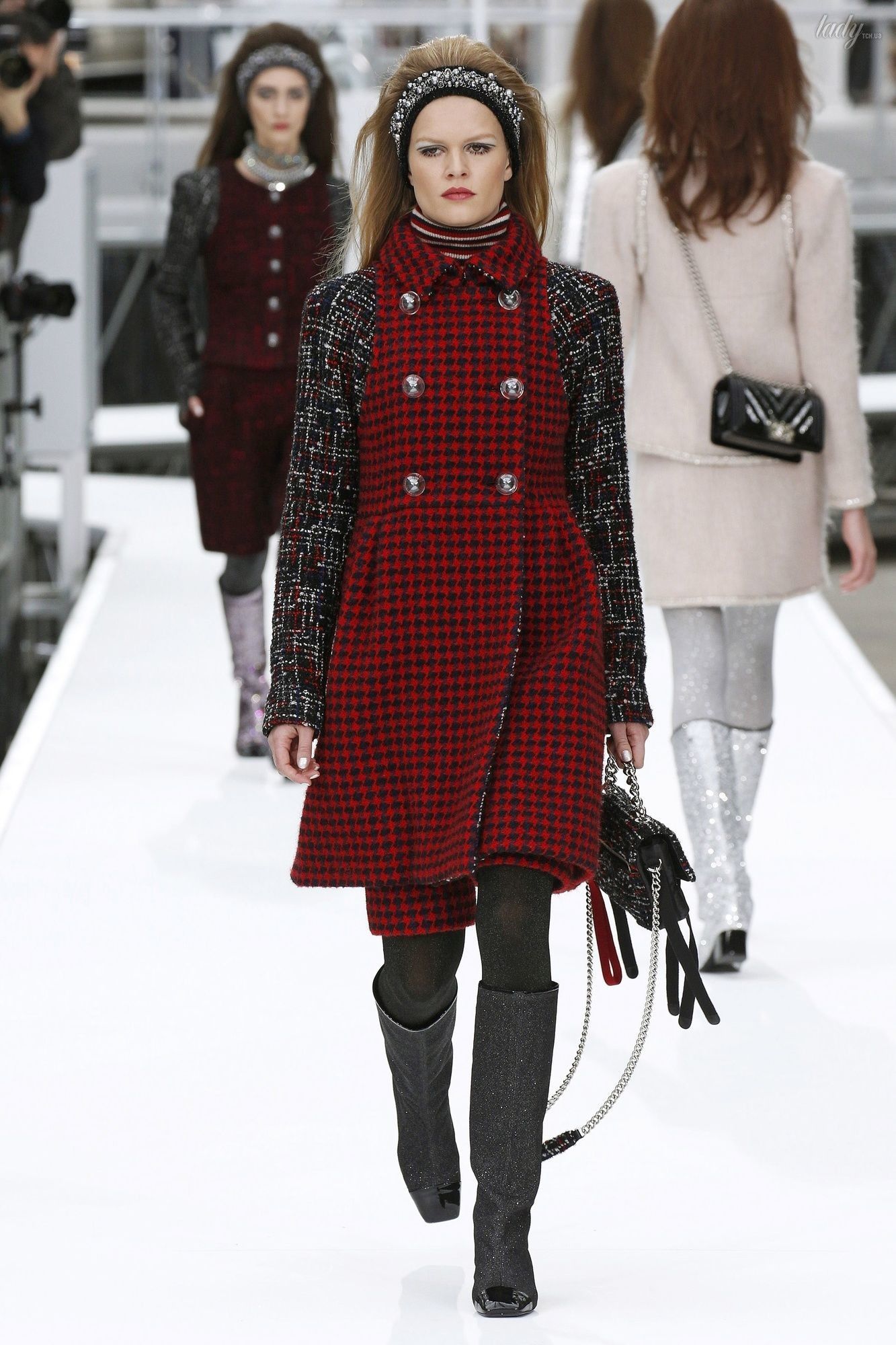 Коллекция Chanel прет-а-порте сезона осень-зима 2017-2018_52