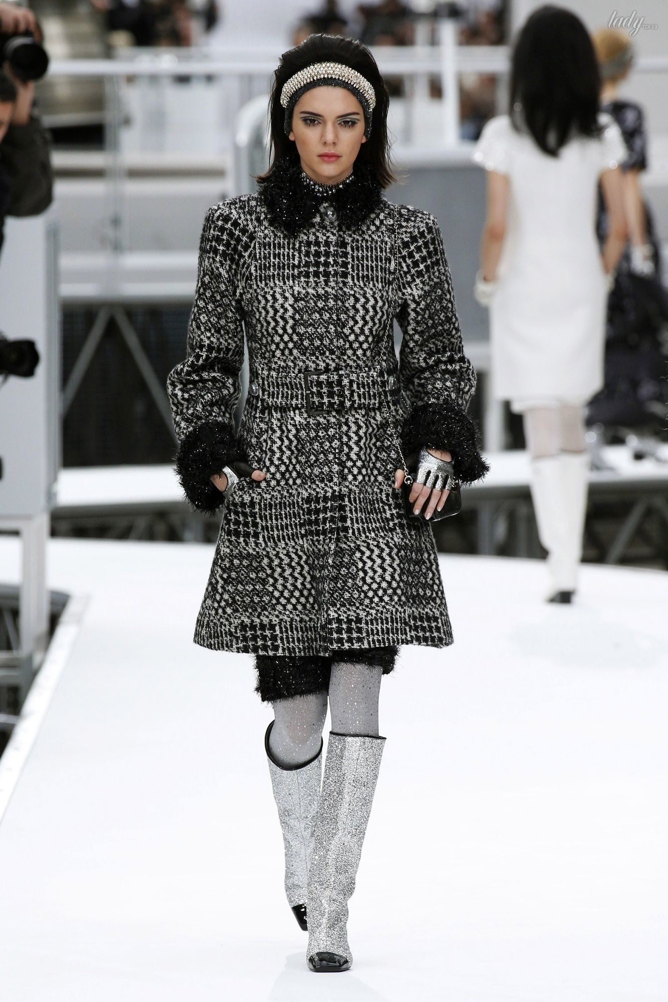 Коллекция Chanel прет-а-порте сезона осень-зима 2017-2018_62