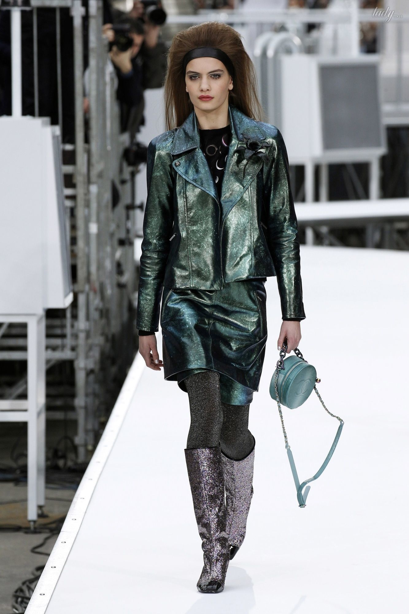 Коллекция Chanel прет-а-порте сезона осень-зима 2017-2018_78