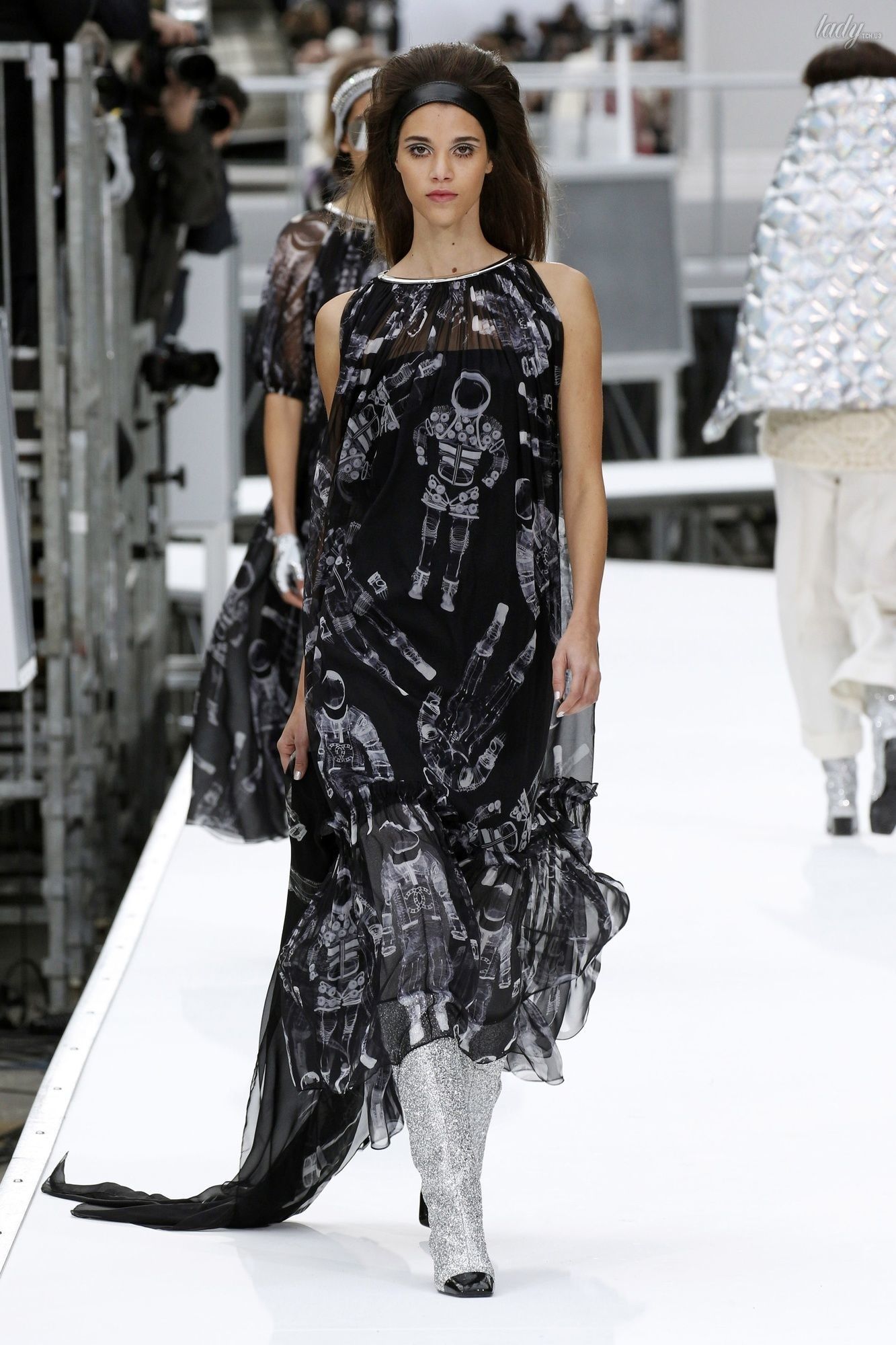 Коллекция Chanel прет-а-порте сезона осень-зима 2017-2018_73