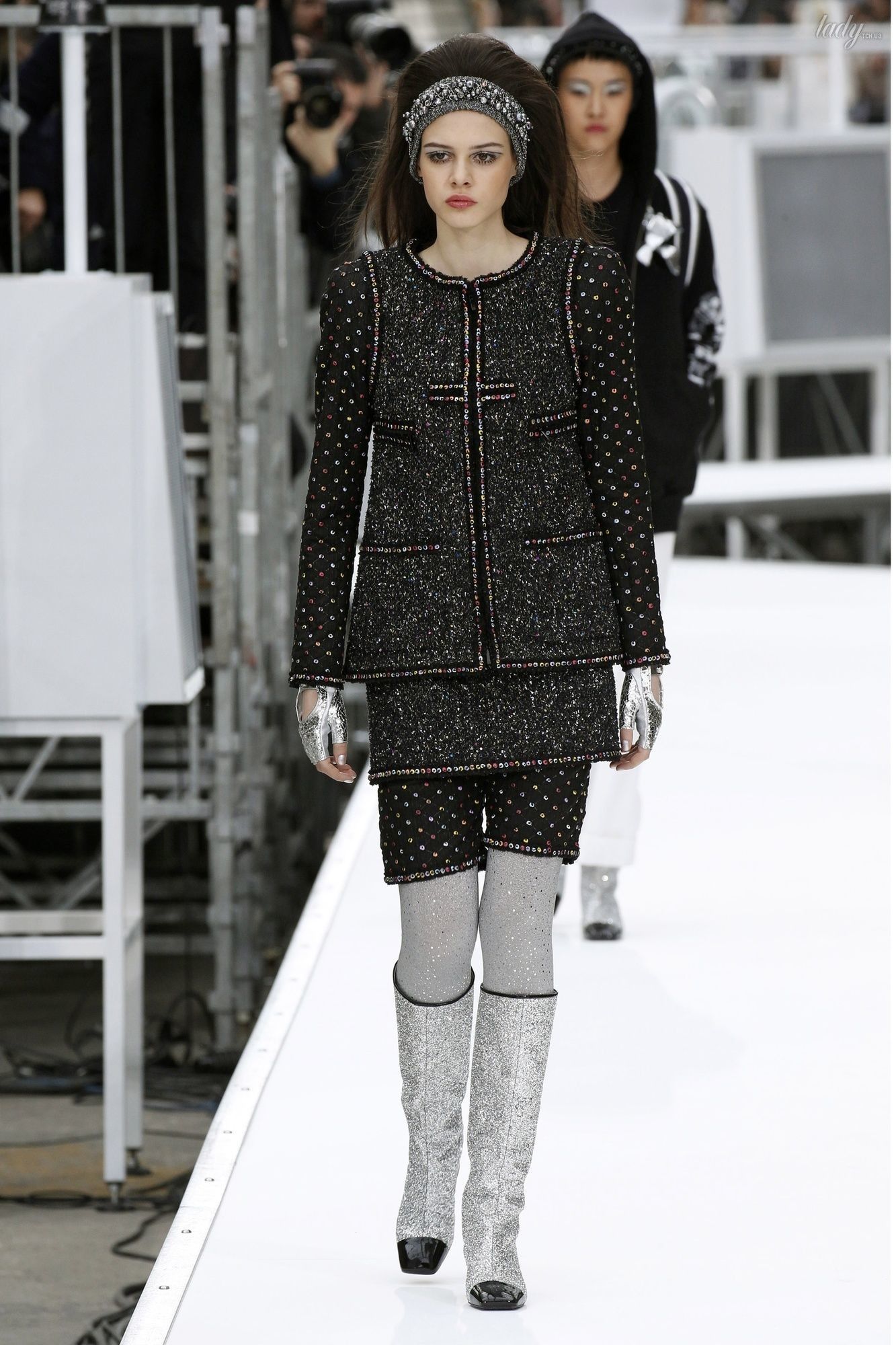 Коллекция Chanel прет-а-порте сезона осень-зима 2017-2018_67