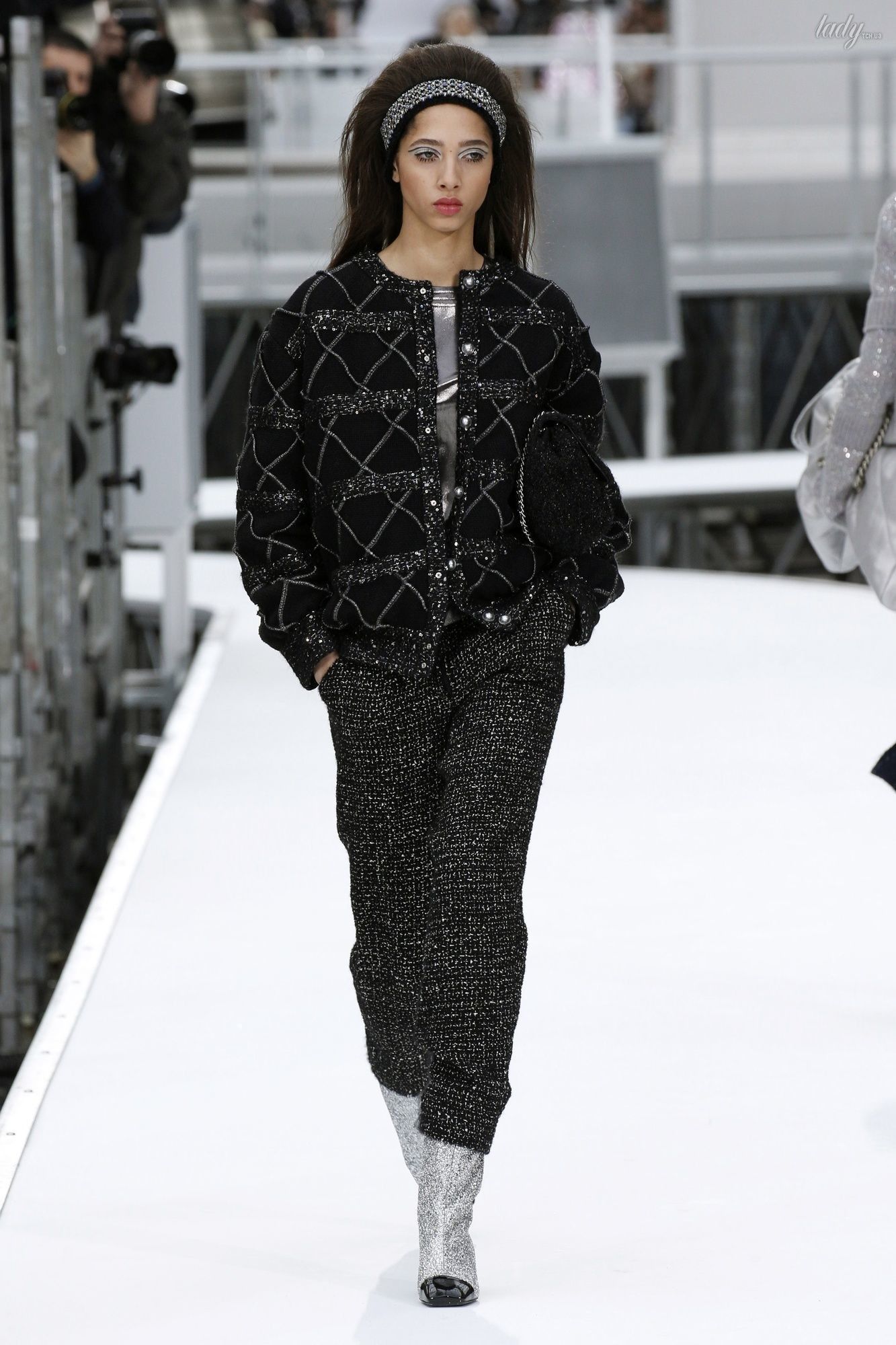 Коллекция Chanel прет-а-порте сезона осень-зима 2017-2018_80