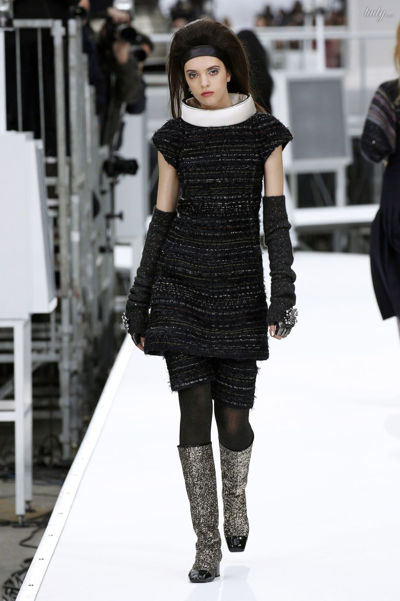 Коллекция Chanel прет-а-порте сезона осень-зима 2017-2018_83
