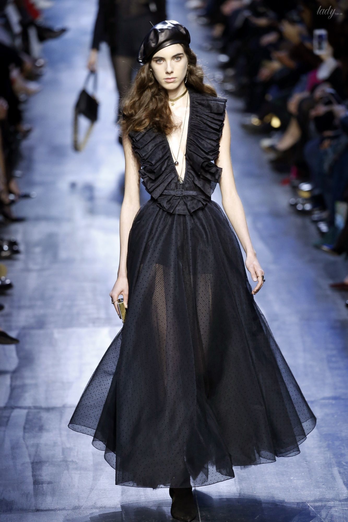 Коллекция Christian Dior прет-а-порте сезона осень-зима 2017-2018_21