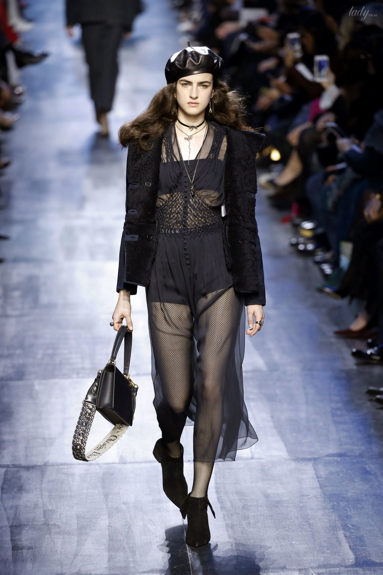 Коллекция Christian Dior прет-а-порте сезона осень-зима 2017-2018_22