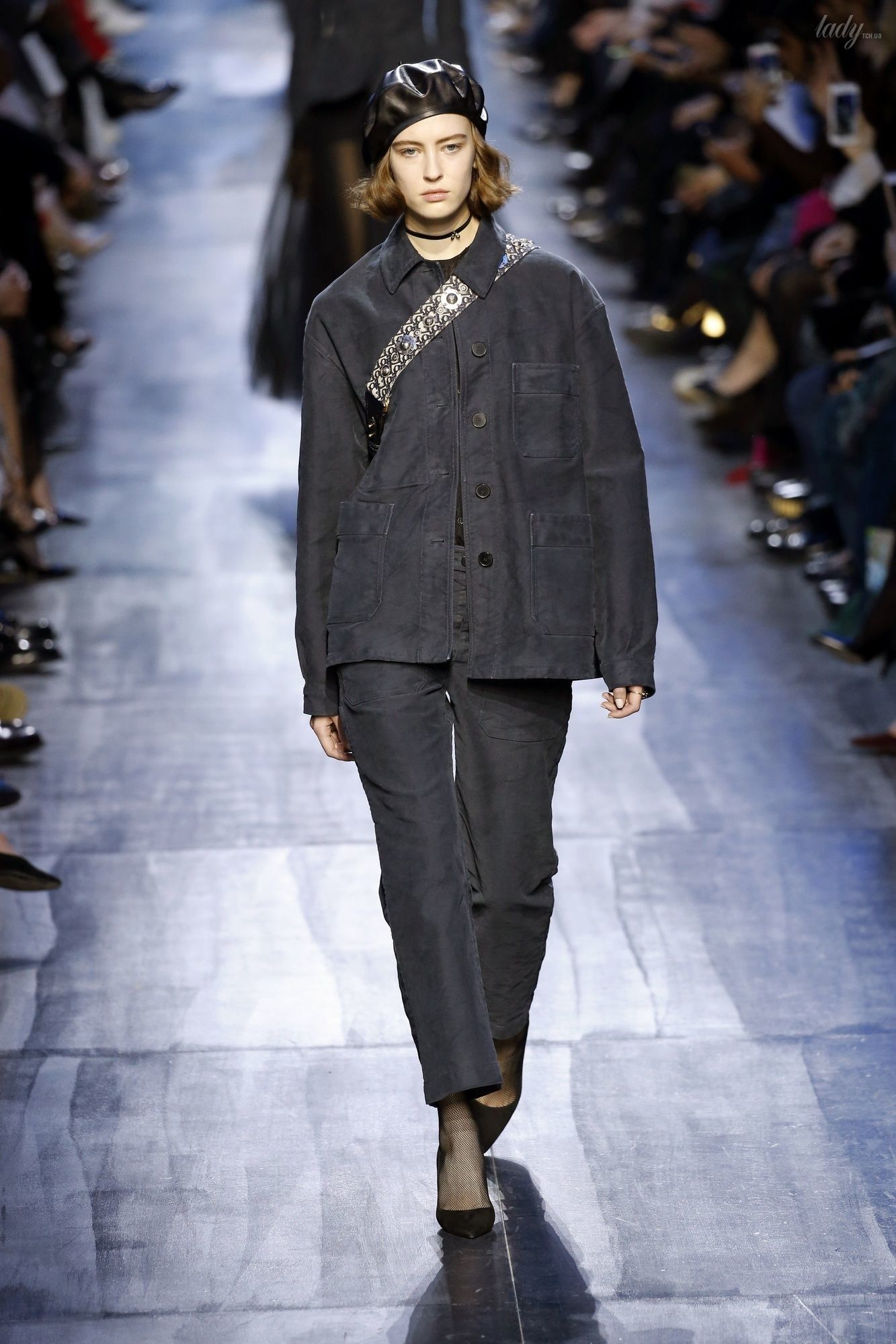 Коллекция Christian Dior прет-а-порте сезона осень-зима 2017-2018_23