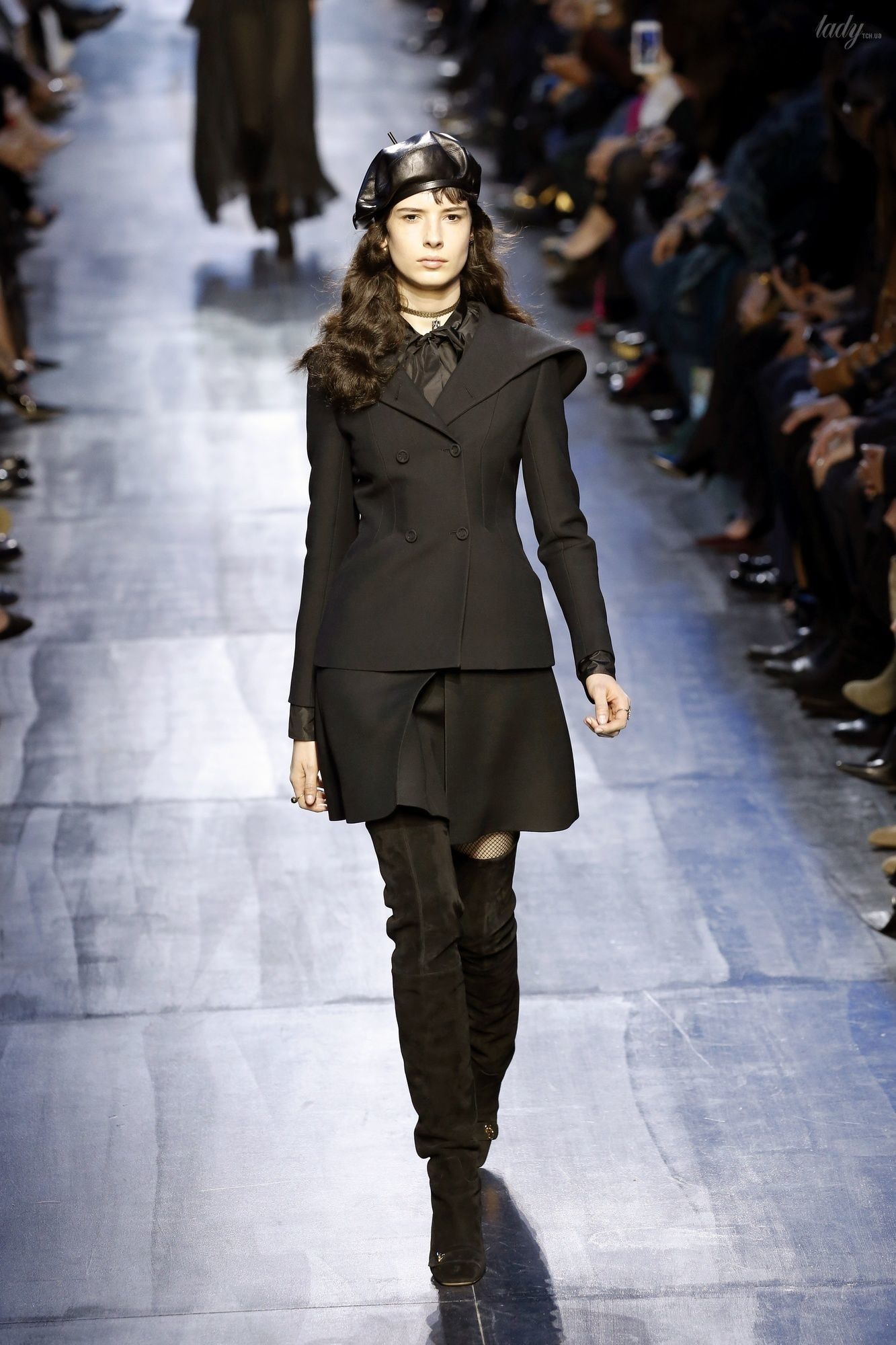 Коллекция Christian Dior прет-а-порте сезона осень-зима 2017-2018_50