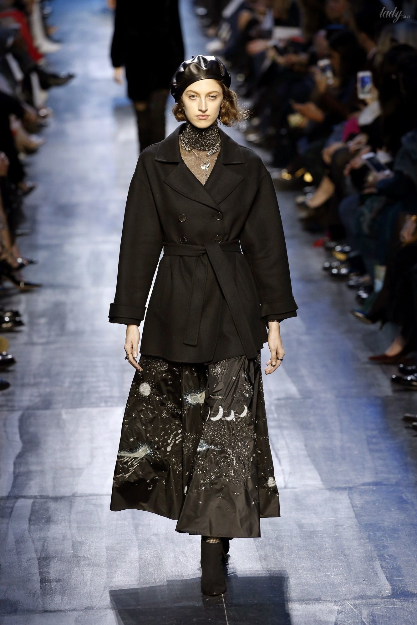 Коллекция Christian Dior прет-а-порте сезона осень-зима 2017-2018_36