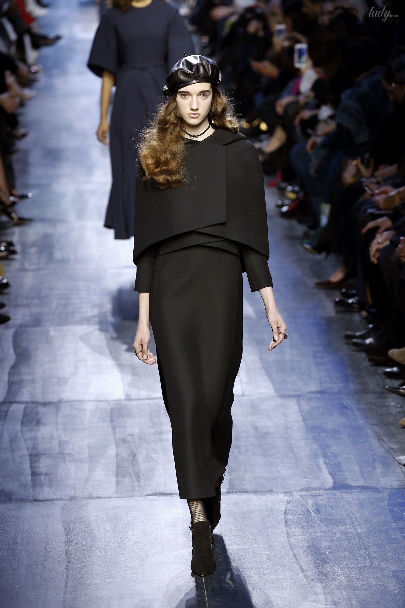 Коллекция Christian Dior прет-а-порте сезона осень-зима 2017-2018_39