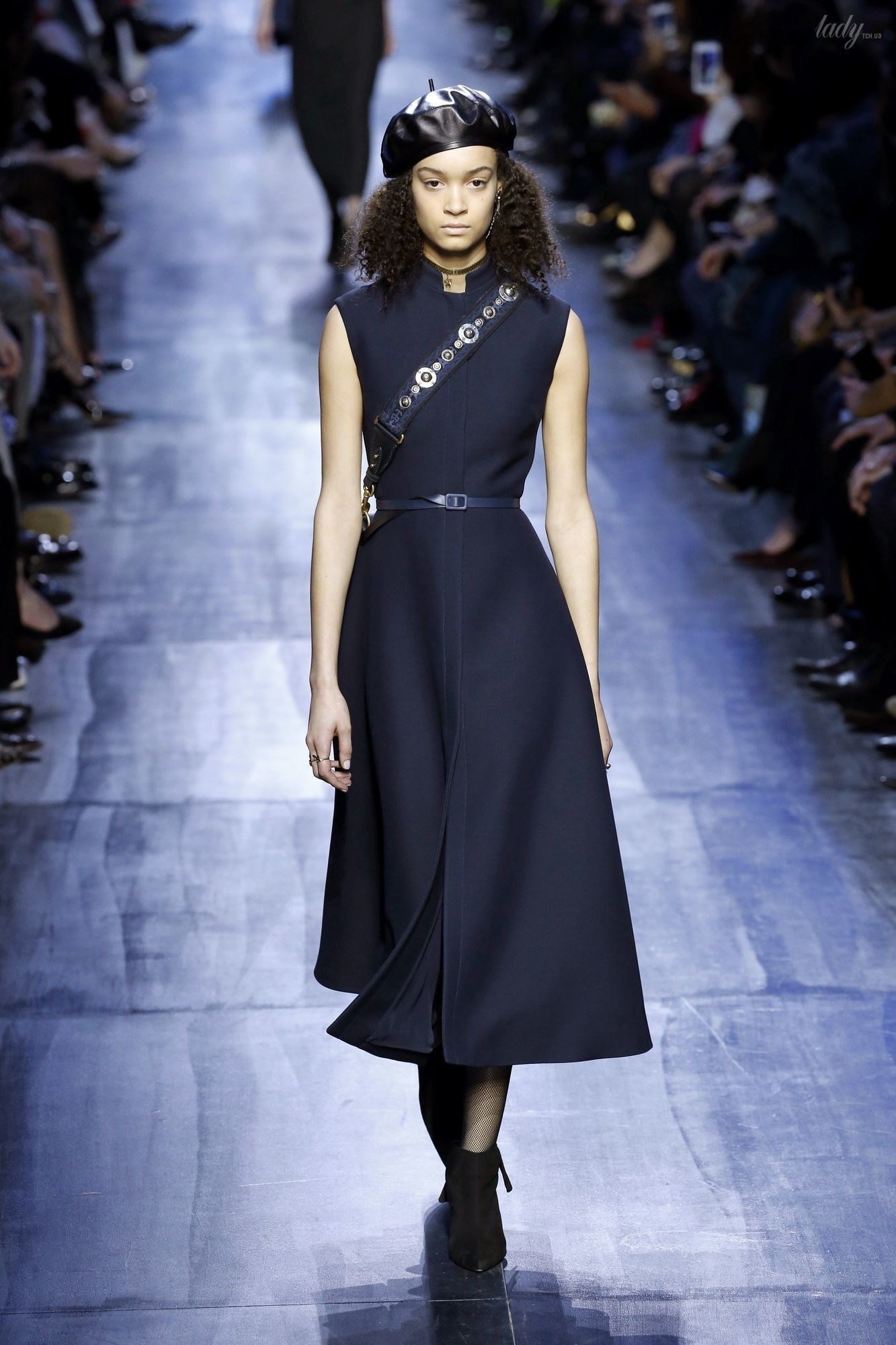 Коллекция Christian Dior прет-а-порте сезона осень-зима 2017-2018_38