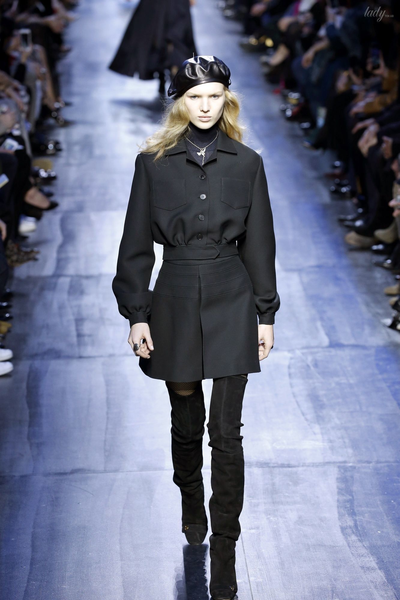 Коллекция Christian Dior прет-а-порте сезона осень-зима 2017-2018_44