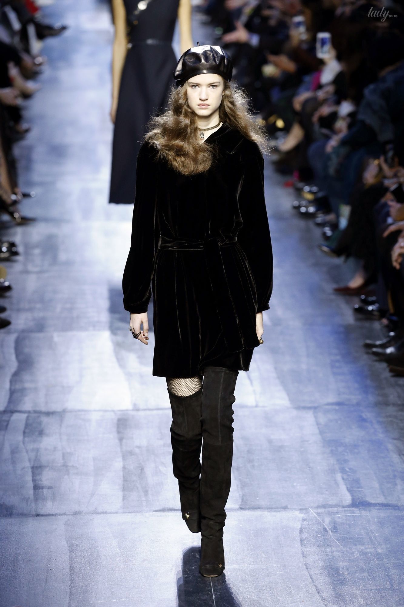 Коллекция Christian Dior прет-а-порте сезона осень-зима 2017-2018_37