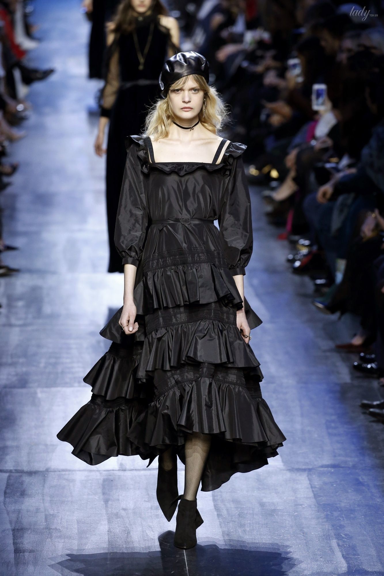 Коллекция Christian Dior прет-а-порте сезона осень-зима 2017-2018_57