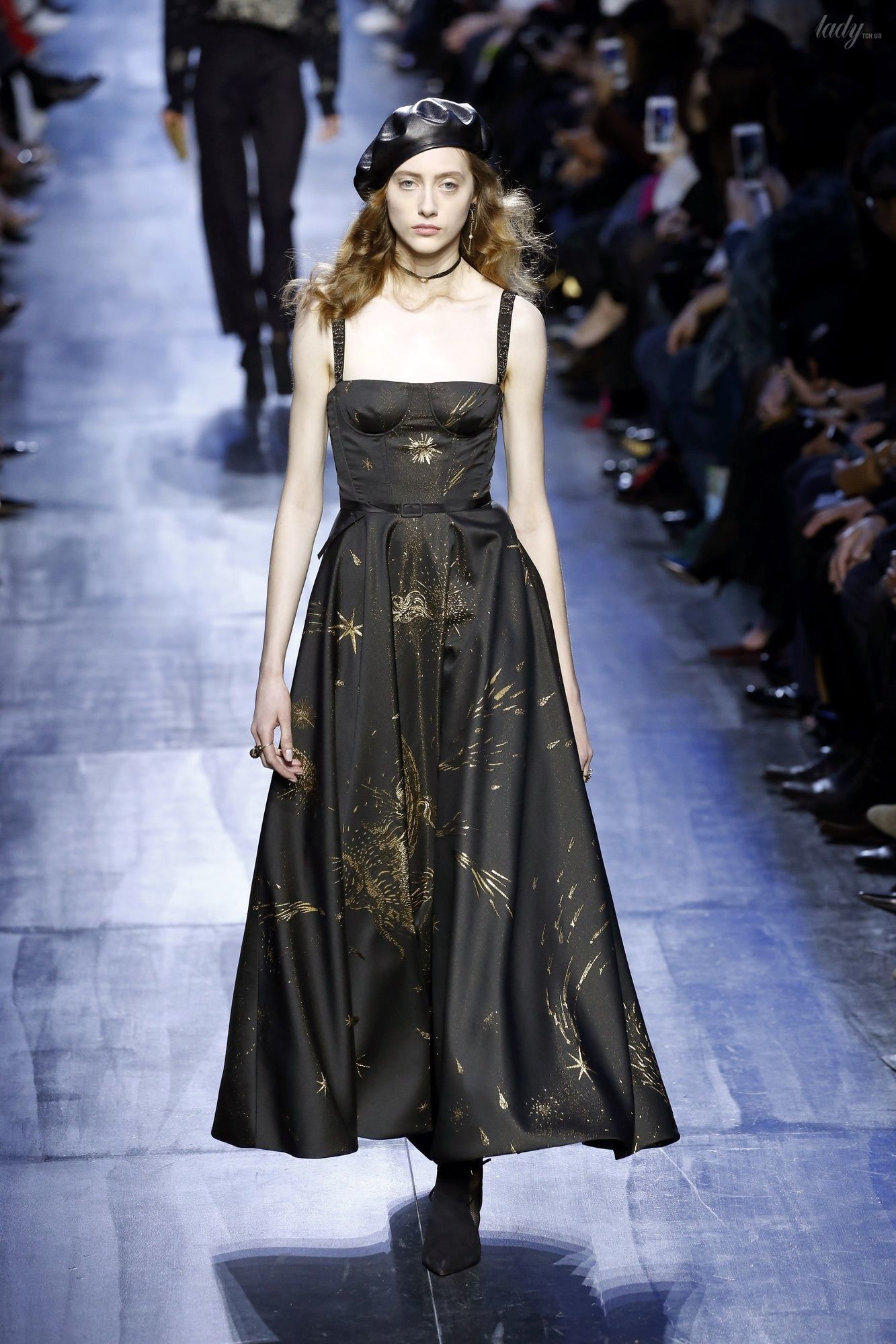 Коллекция Christian Dior прет-а-порте сезона осень-зима 2017-2018_53
