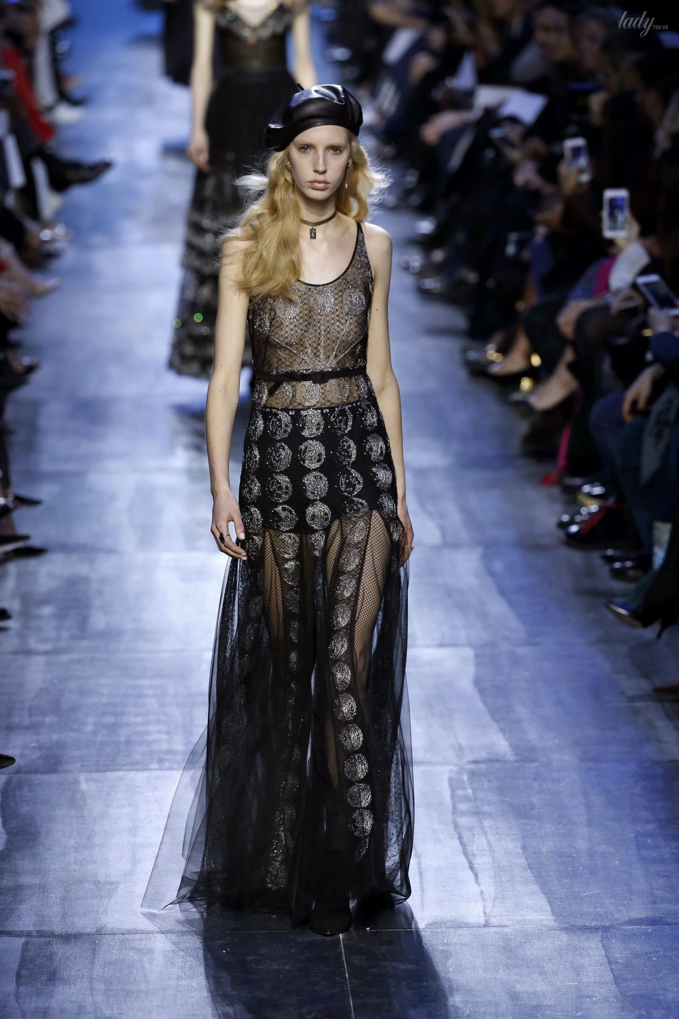Коллекция Christian Dior прет-а-порте сезона осень-зима 2017-2018_61