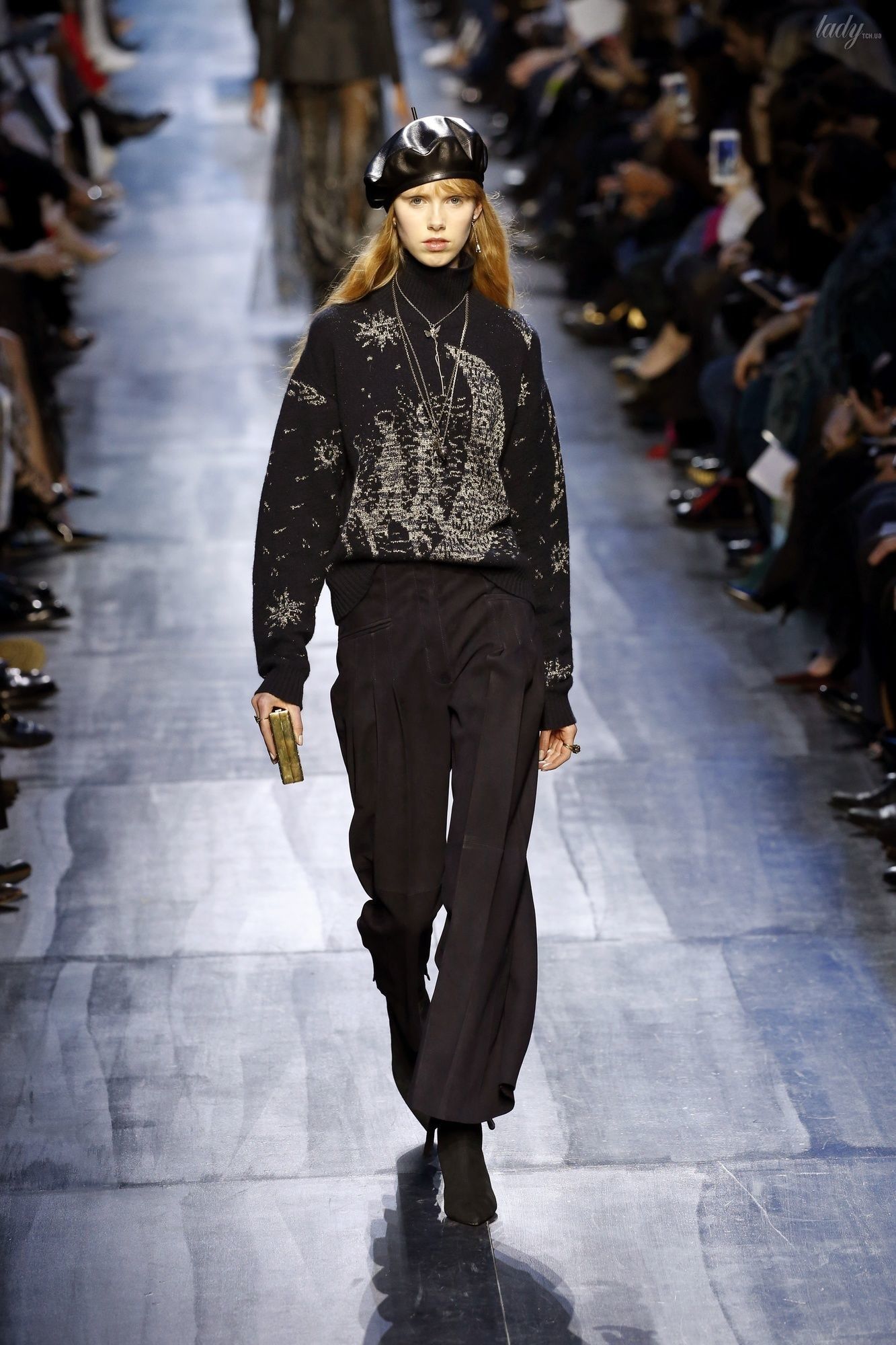 Коллекция Christian Dior прет-а-порте сезона осень-зима 2017-2018_54