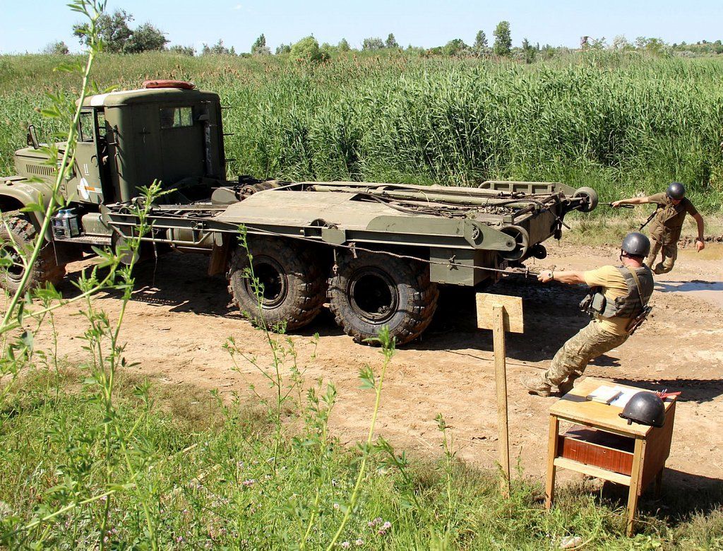 КрАЗ-255Б