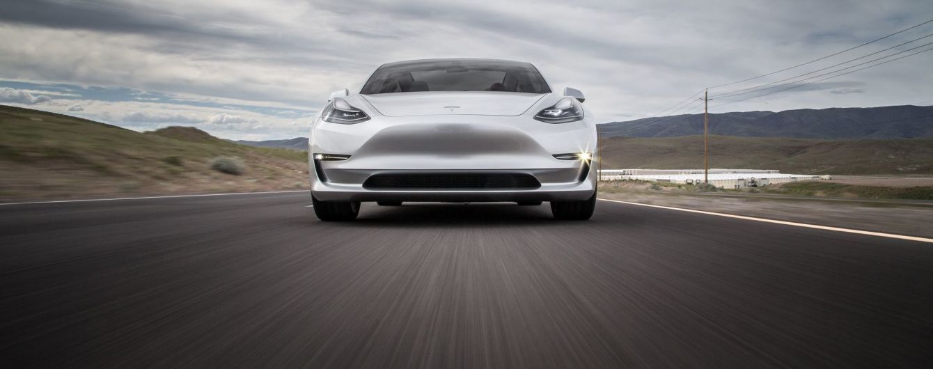 Tesla запустит непрямую рекламу электрокара Model 3