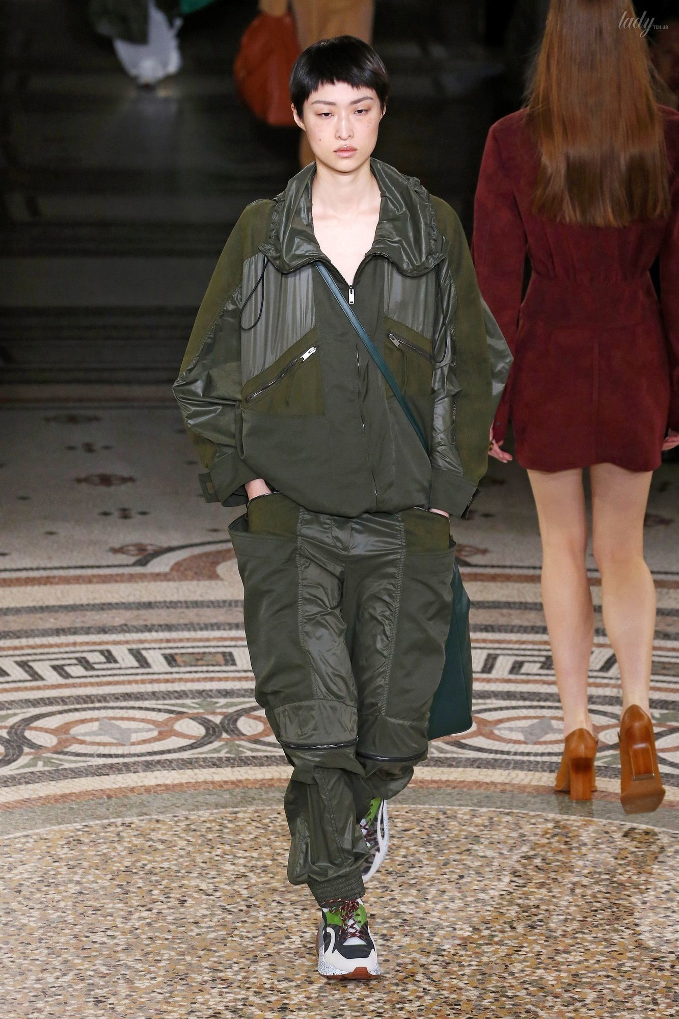 Коллекция Stella McCartney прет-а-порте сезона осень-зима 2017-2018_30