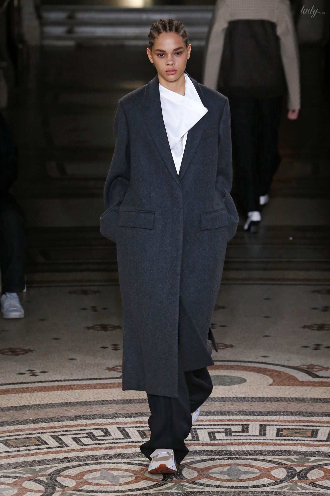 Коллекция Stella McCartney прет-а-порте сезона осень-зима 2017-2018_10