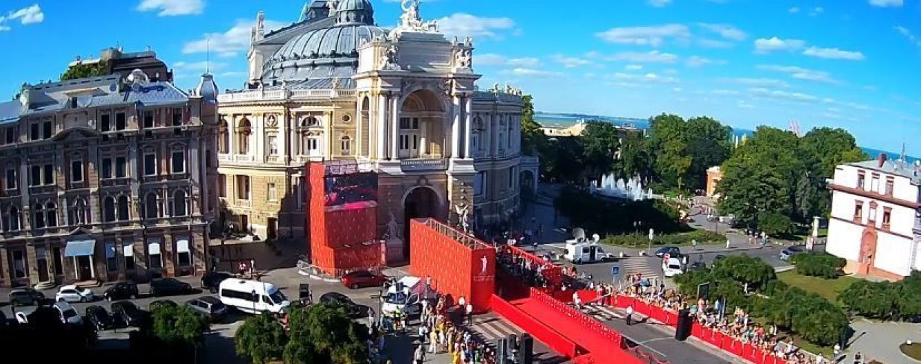 В Одессе торжественной церемонией открылся международный кинофестиваль