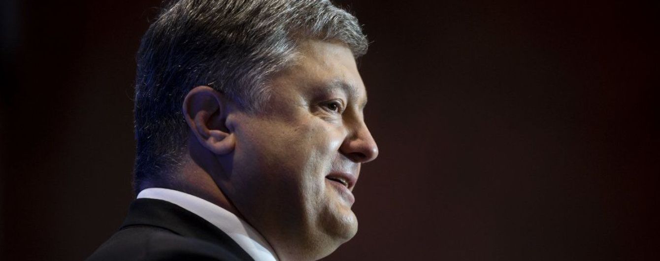 Порошенко ужесточил порядок принудительного взыскания задолженности по оплате алиментов