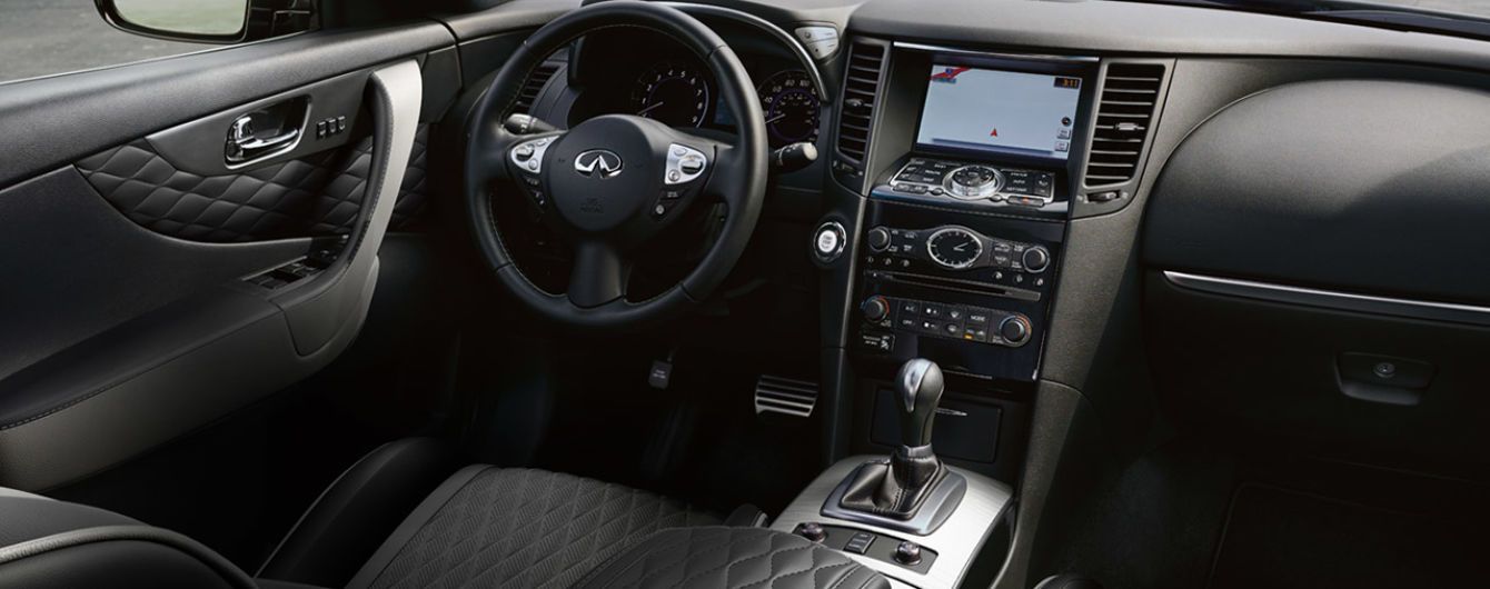 В Infiniti появится большой виртуальный дисплей