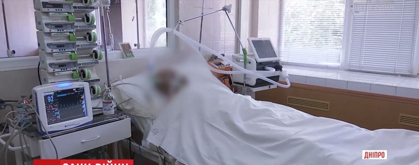 На Донбасі поранили двох українських військових